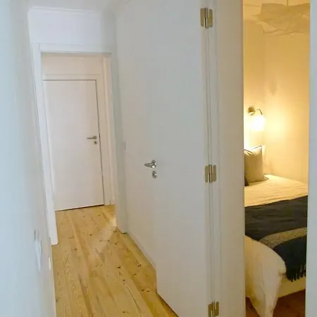 瞭望里斯本公寓